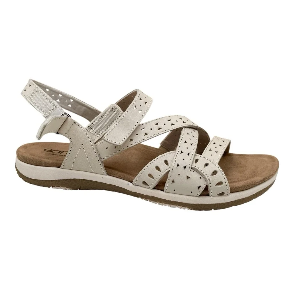 Earth Womens Seravi Strappy Casual Sandal 10.5 Wide Ivory Adjustable Comfort